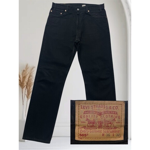 Vintage Levi’s 505 Regular Fit Straight Leg Men's Red Tab Jeans Size 36x32 - Picture 1 of 10